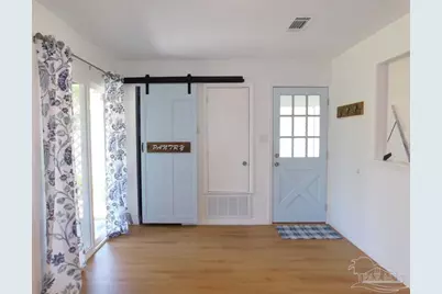 6508 East Shore Dr, Pensacola, FL 32505 - Photo 12