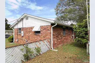 2053 Tomlinson Rd, Pensacola, FL 32526 - Photo 22