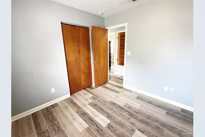 2053 Tomlinson Rd, Pensacola, FL 32526 - Photo 18