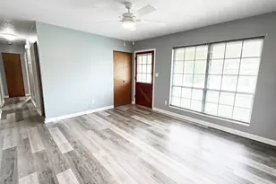 2053 Tomlinson Rd, Pensacola, FL 32526 - Photo 4