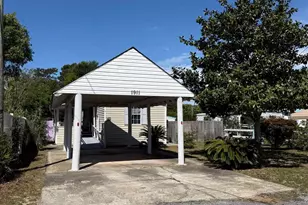 1911 Ambassador Dr, Gulf Breeze, FL 32563 - Photo 32