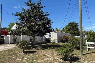 1911 Ambassador Dr, Gulf Breeze, FL 32563 - Photo 2