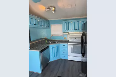 1911 Ambassador Dr, Gulf Breeze, FL 32563 - Photo 12