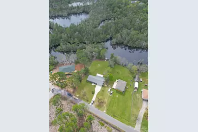 4719 Wildwood Dr, Milton, FL 32570 - Photo 6