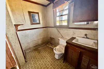 1350 W Hwy 4, Century, FL 32535 - Photo 18