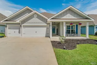 1482 Ballyhoo Dr, Gulf Breeze, FL 32563 - Photo 2