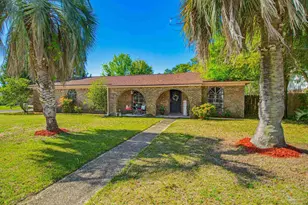 4972 Lanett Dr, Pensacola, FL 32526 - Photo 2