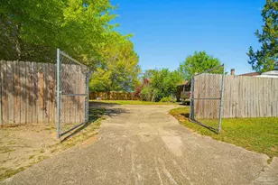 4972 Lanett Dr, Pensacola, FL 32526 - Photo 52