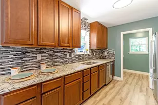 10806 Hatcher St, Milton, FL 32583 - Photo 14