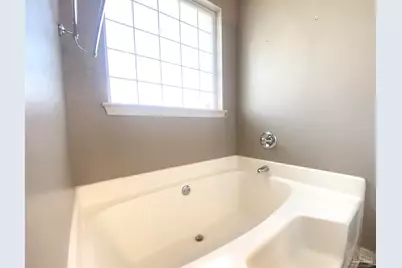 6425 Sarasota St, Pensacola, FL 32526 - Photo 20