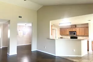 6425 Sarasota St, Pensacola, FL 32526 - Photo 8