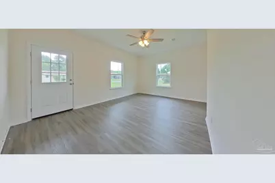7111 McAdam Ct, Pensacola, FL 32504 - Photo 4
