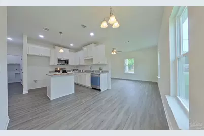 7111 McAdam Ct, Pensacola, FL 32504 - Photo 12