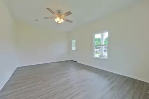 7111 McAdam Ct, Pensacola, FL 32504 - Photo 8