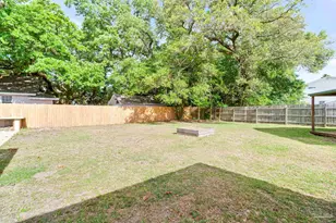 406 E Sunset Ave, Pensacola, FL 32507 - Photo 2