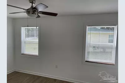 107 Holmes Dr #A, Pensacola, FL 32507 - Photo 6