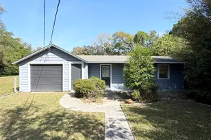 1318 Wilson Ave, Pensacola, FL 32507 - Photo 2