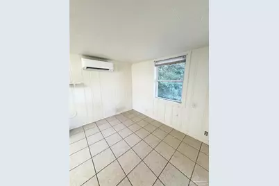 1318 Wilson Ave #A, Pensacola, FL 32507 - Photo 6