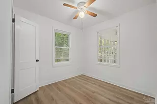 514 NW Syrcle Dr, Pensacola, FL 32507 - Photo 14