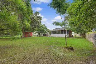 514 NW Syrcle Dr, Pensacola, FL 32507 - Photo 20
