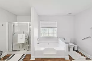 2406 Jewell Lee Ln, Pensacola, FL 32526 - Photo 24