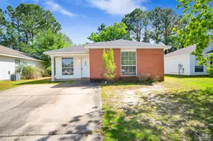 8931 Forest Oak Dr, Pensacola, FL 32506 - Photo 2