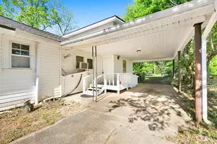 14063 Alabama St, Jay, FL 32565 - Photo 2
