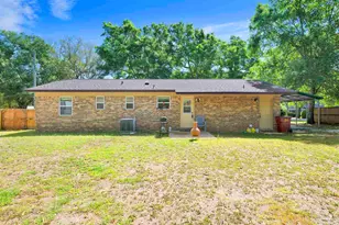 5131 Oakleaf Dr, Pace, FL 32571 - Photo 16