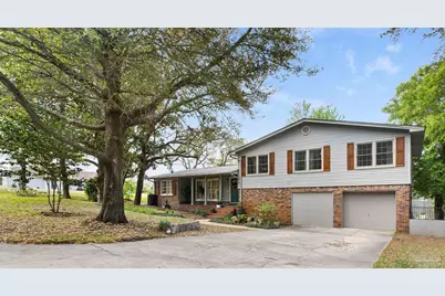 505 Bear Dr, Gulf Breeze, FL 32561 - Photo 2