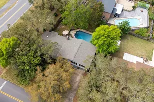 505 Bear Dr, Gulf Breeze, FL 32561 - Photo 36
