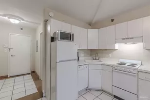 224 E Garden St, Pensacola, FL 32502 - Photo 8