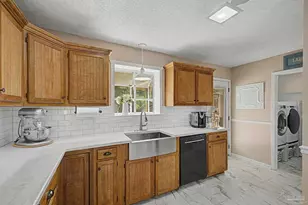 4959 Skipper Ln, Pace, FL 32571 - Photo 12