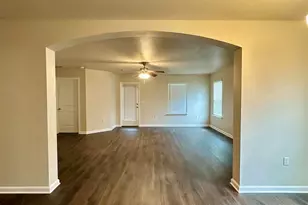 186 Creekview Dr, Pensacola, FL 32503 - Photo 6