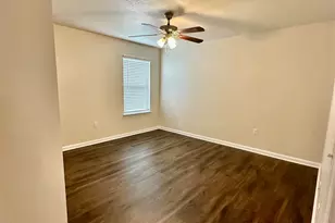 186 Creekview Dr, Pensacola, FL 32503 - Photo 12