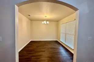 186 Creekview Dr, Pensacola, FL 32503 - Photo 18
