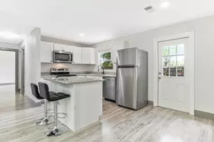 6407 Skyline Dr, Milton, FL 32570 - Photo 2