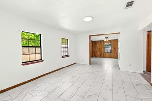 2403 E Johnson Ave, Pensacola, FL 32514 - Photo 12