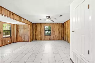 2403 E Johnson Ave, Pensacola, FL 32514 - Photo 8