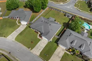 5667 Flume Dr, Pace, FL 32571 - Photo 4