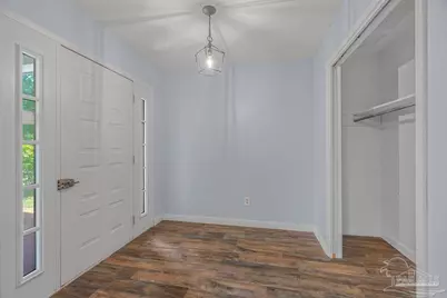5812 Mimosa Ave, Milton, FL 32570 - Photo 2