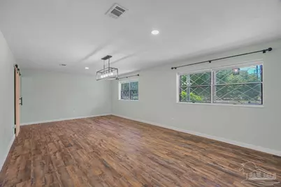 5812 Mimosa Ave, Milton, FL 32570 - Photo 6