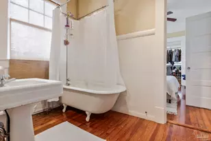 208 W Strong St, Pensacola, FL 32501 - Photo 44