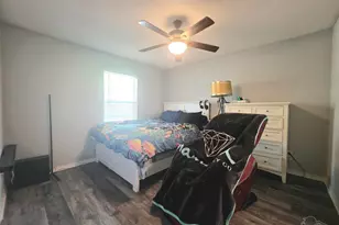 81 N Jamaica St, Pensacola, FL 32507 - Photo 10