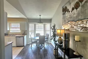 81 N Jamaica St, Pensacola, FL 32507 - Photo 4