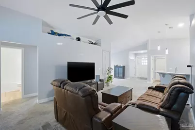 8803 Derby Ln, Pensacola, FL 32534 - Photo 14