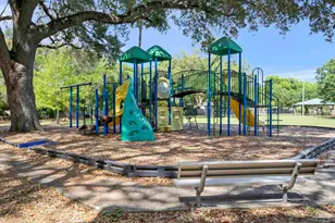 119 N Manchester St, Pensacola, FL 32507 - Photo 50