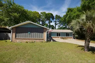 2558 Amberjack Ct, Pensacola, FL 32526 - Photo 2