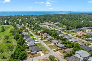1264 Redwood Ln, Gulf Breeze, FL 32563 - Photo 10