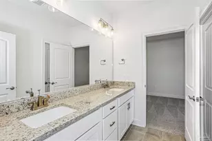 4016 Watergate Dr, Milton, FL 32583 - Photo 4