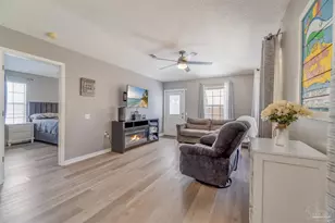 5583 Meadow Creek Pl, Gulf Breeze, FL 32563 - Photo 12